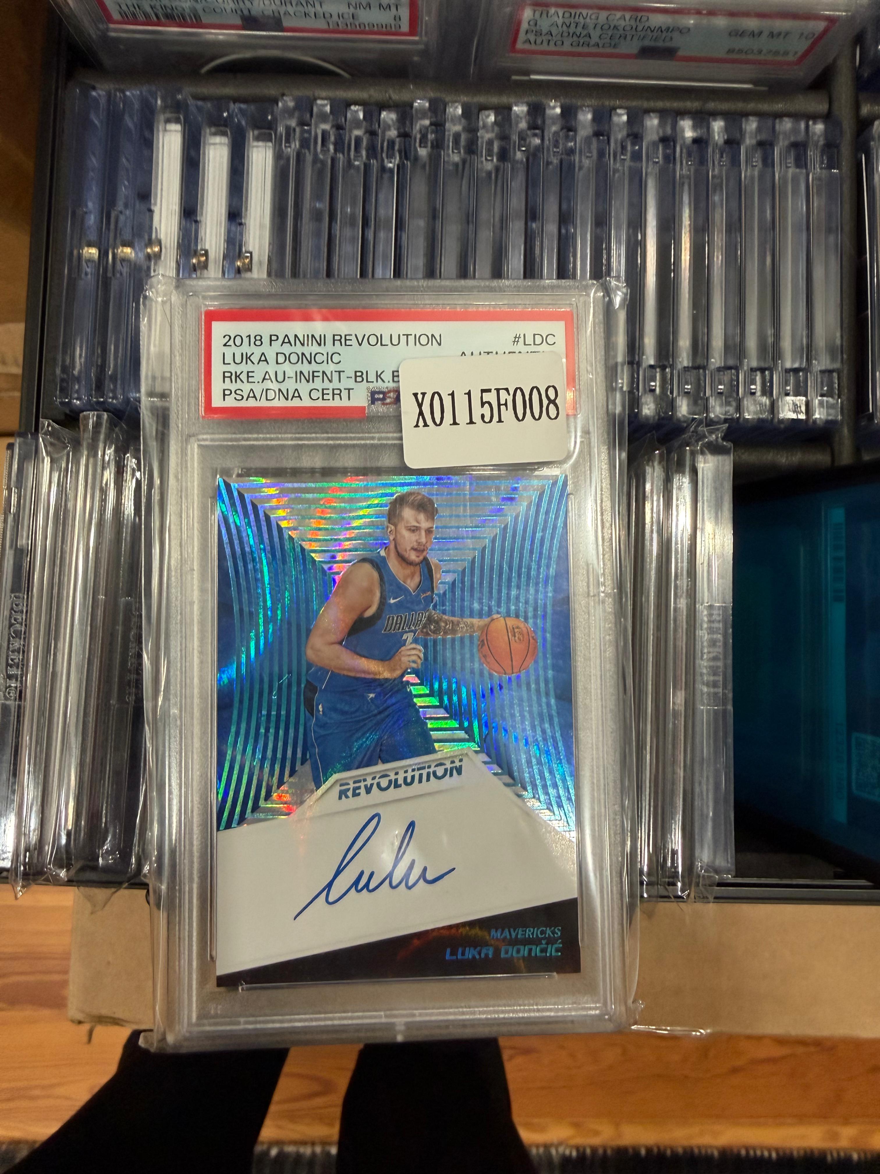 Luka Doncic 2018-19 Panini Encased Gold Scripted Signatures RC Mavericks BGS 9 04/10
